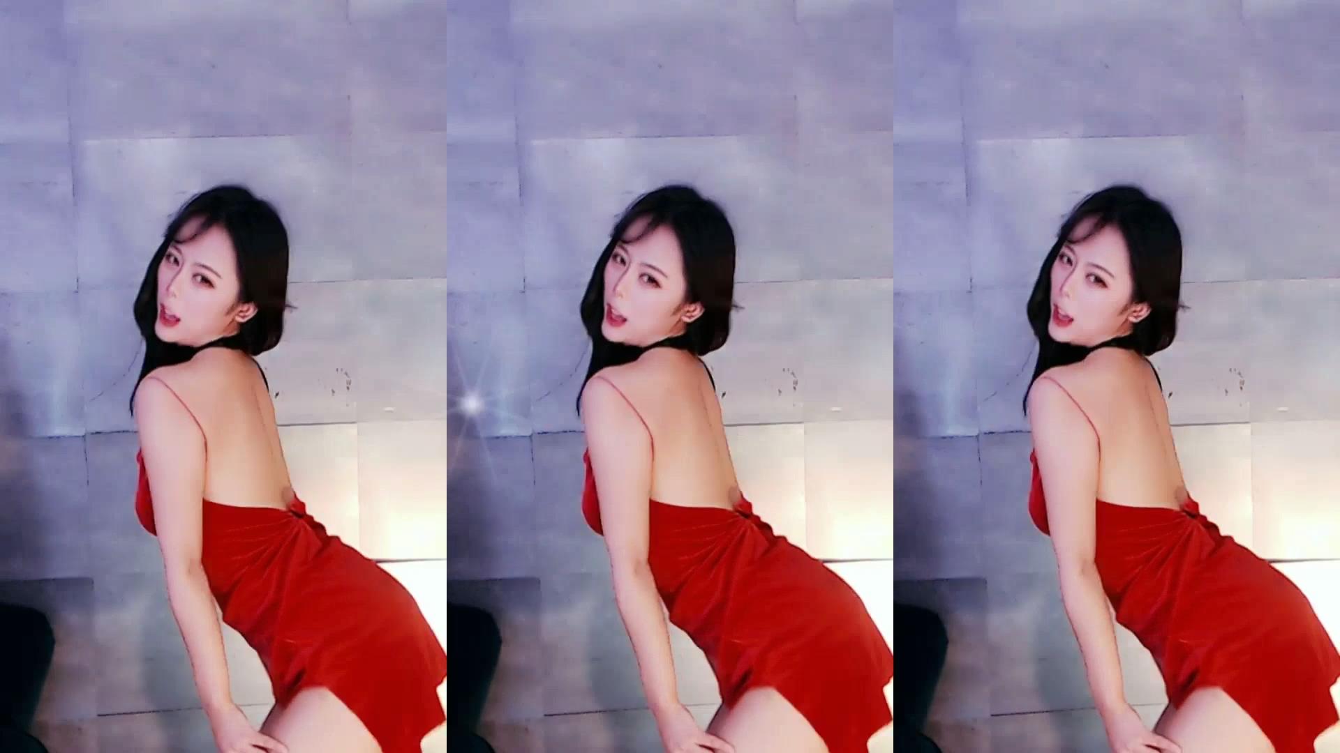 【原版无水】虎牙 MH、嘟妹 定制福利合集【10V】