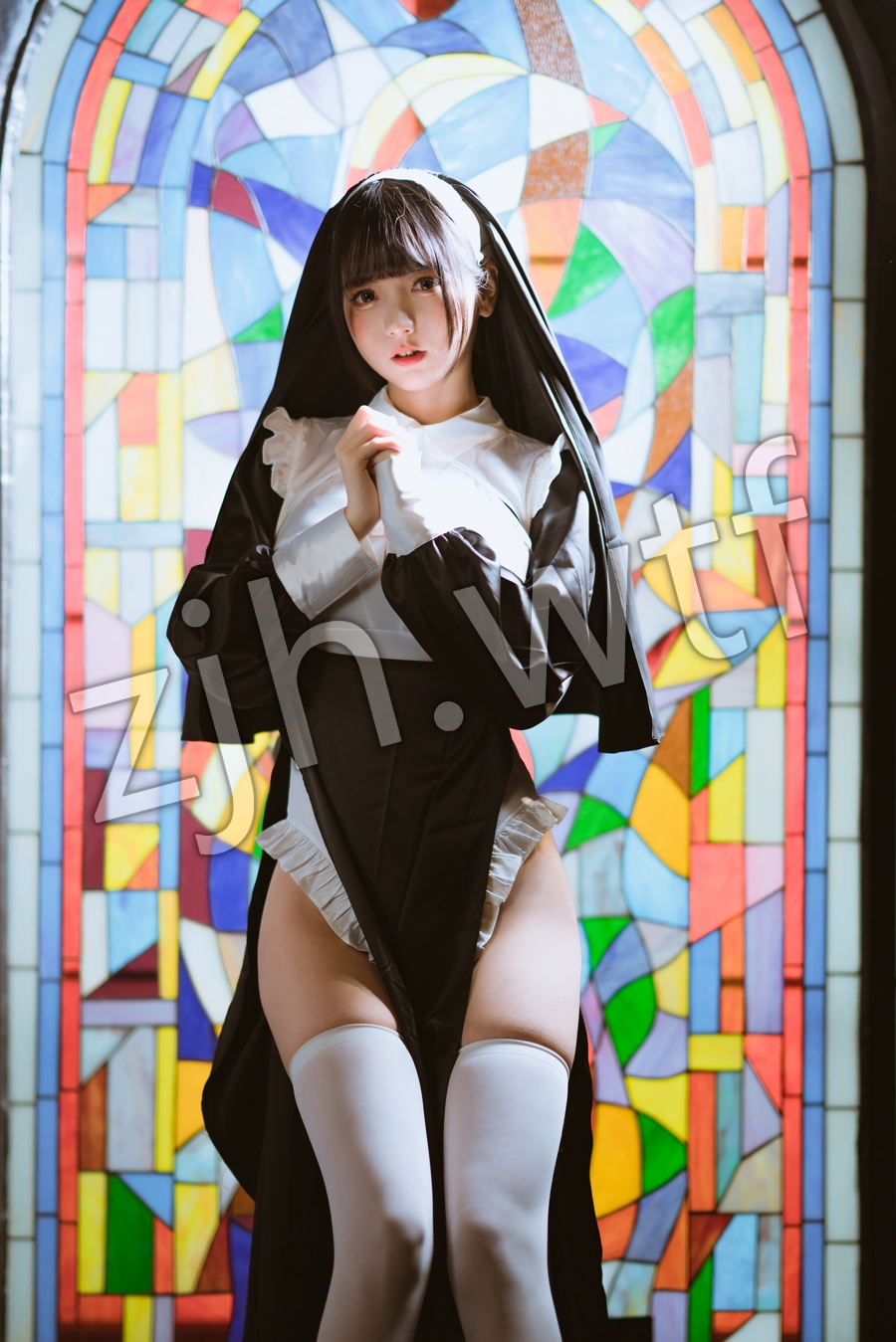 陆卿卿kyokyo-修女【16P】