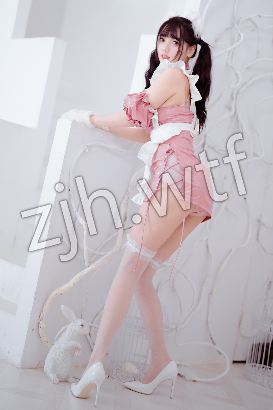 陆卿卿kyokyo-粉白皮女仆【20P】