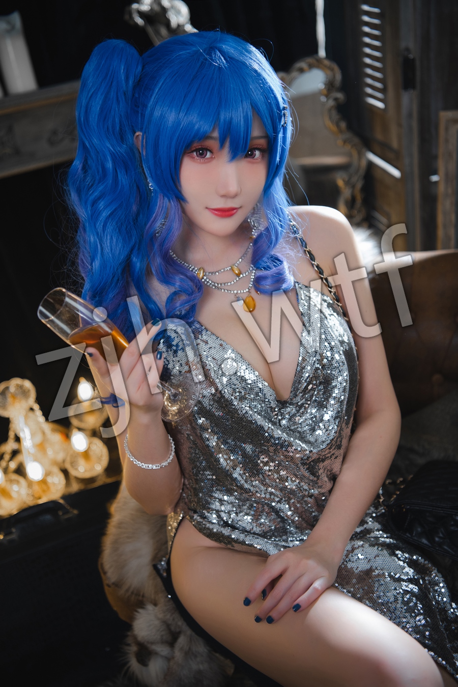 微博50万粉签约coser 瓜希酱 写真43套合集